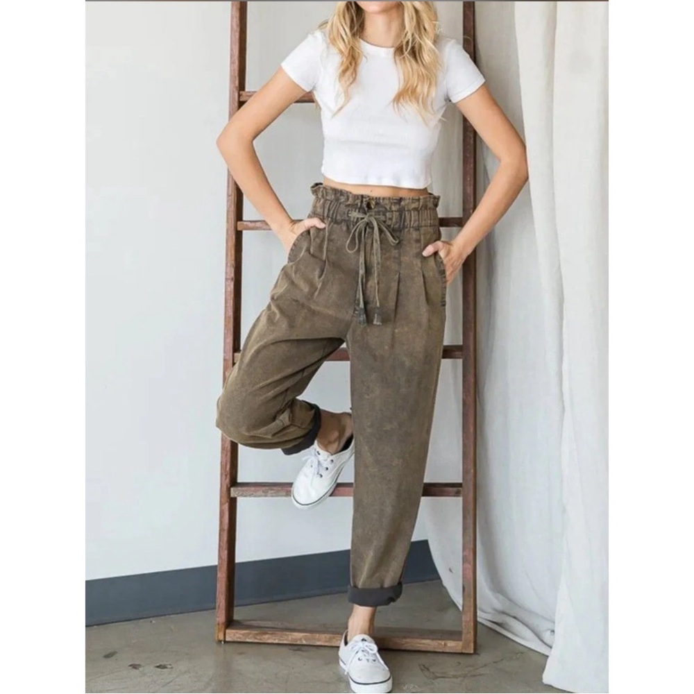 Oli & Hali Olive Brown Paperbag Waist Jogger Pants